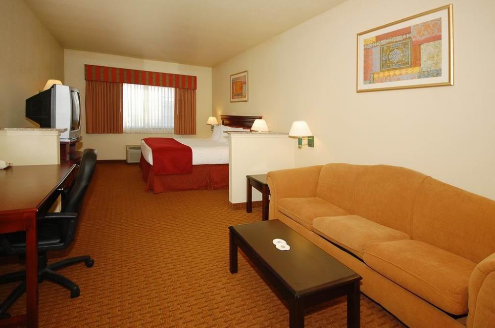 Best Western Quanah Inn & Suites Номер фото